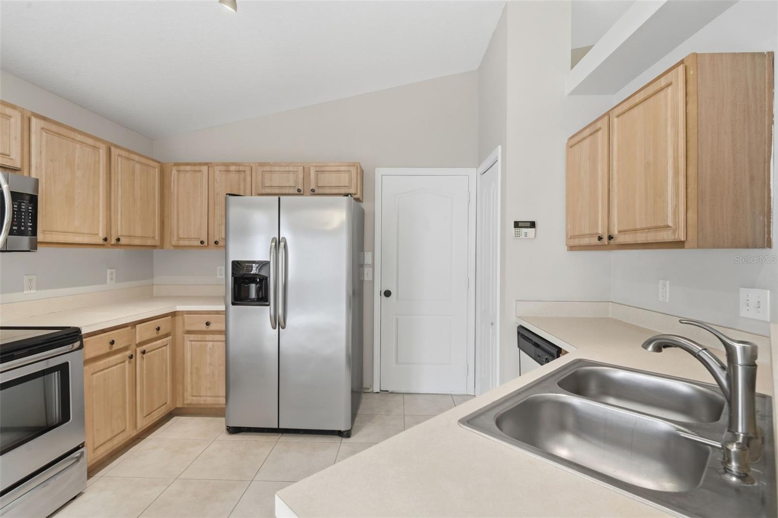 38 VANNA CT, ORLANDO, FL, 32807