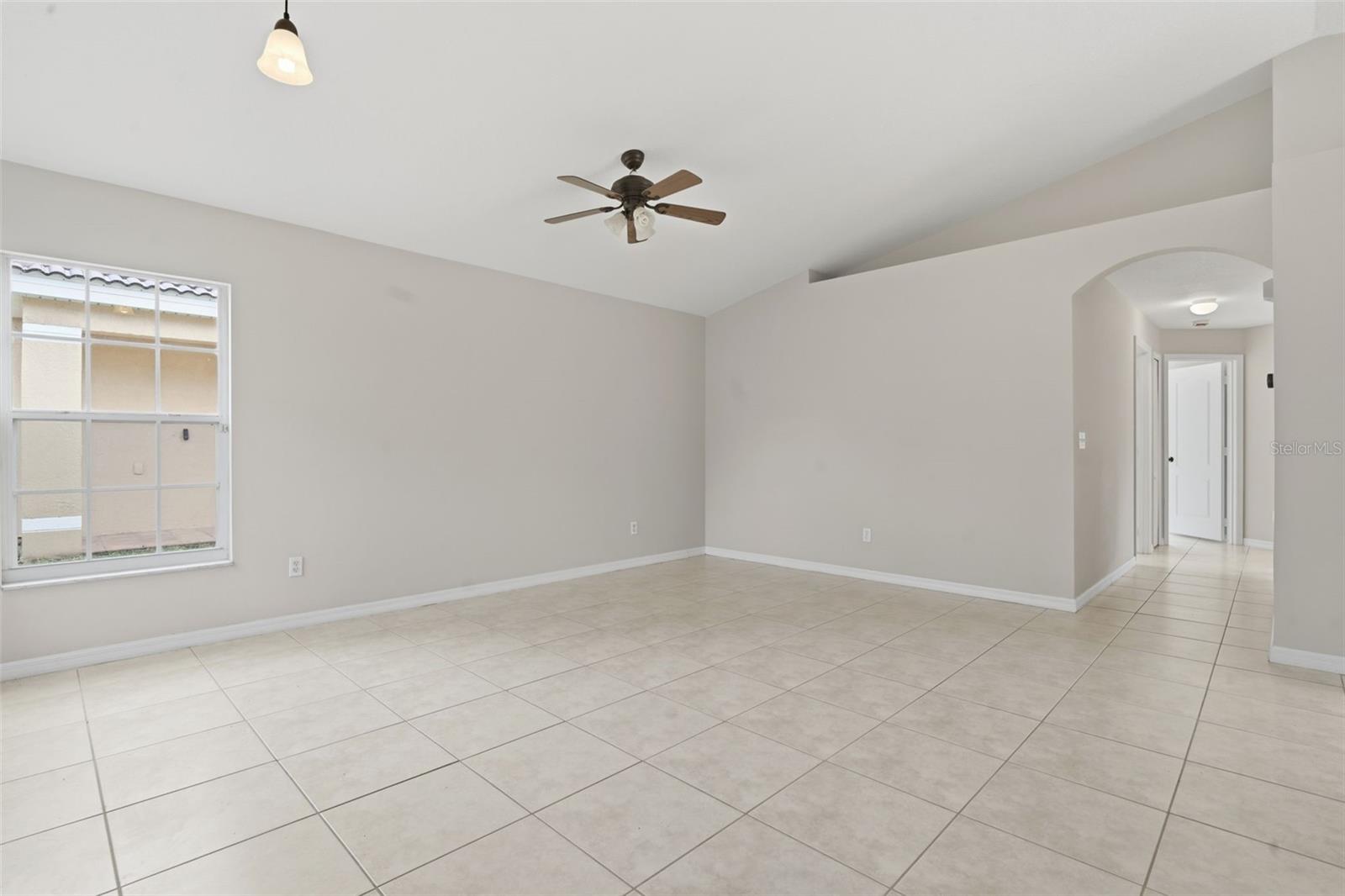 38 VANNA CT, ORLANDO, FL, 32807