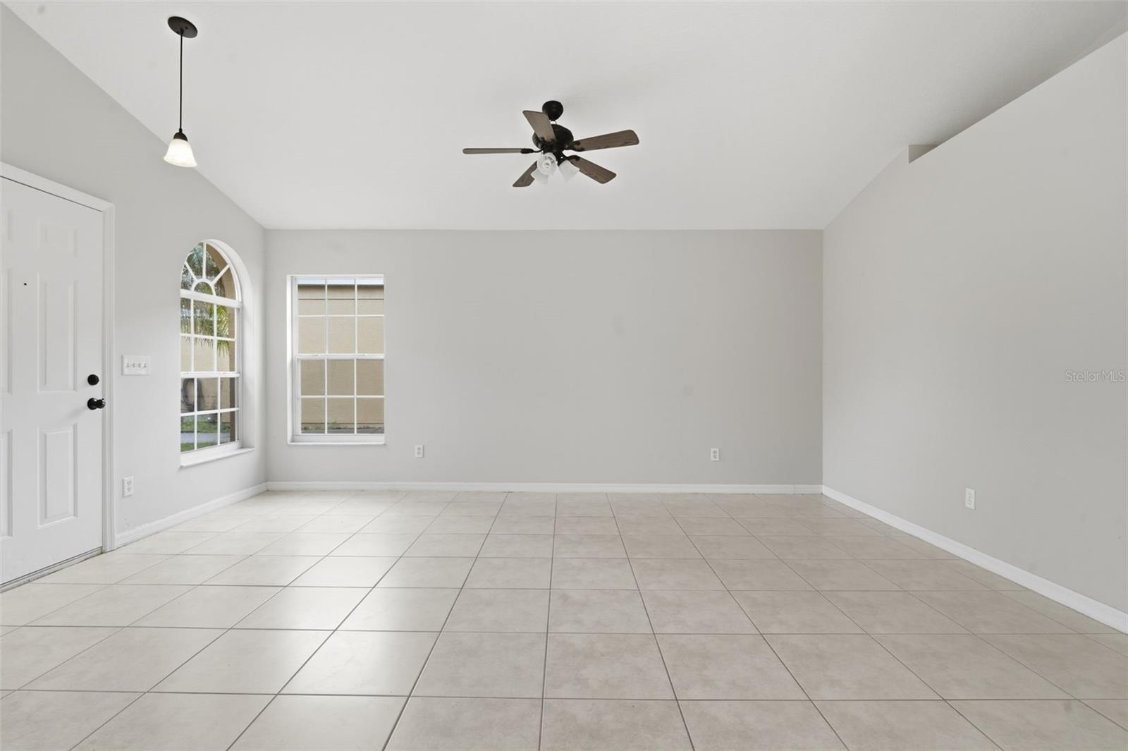 38 VANNA CT, ORLANDO, FL, 32807