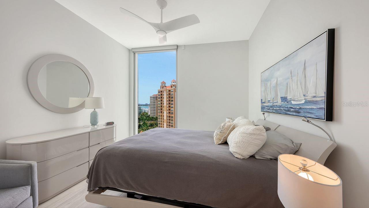 301 QUAY COMMONS #1210, SARASOTA, FL, 34236