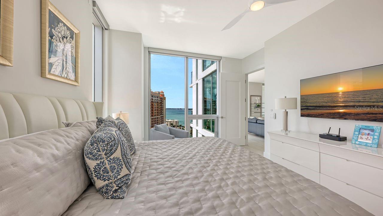 301 QUAY COMMONS #1210, SARASOTA, FL, 34236