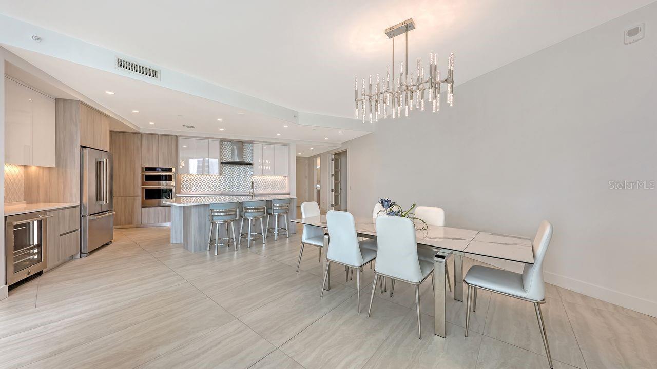 301 QUAY COMMONS #1210, SARASOTA, FL, 34236