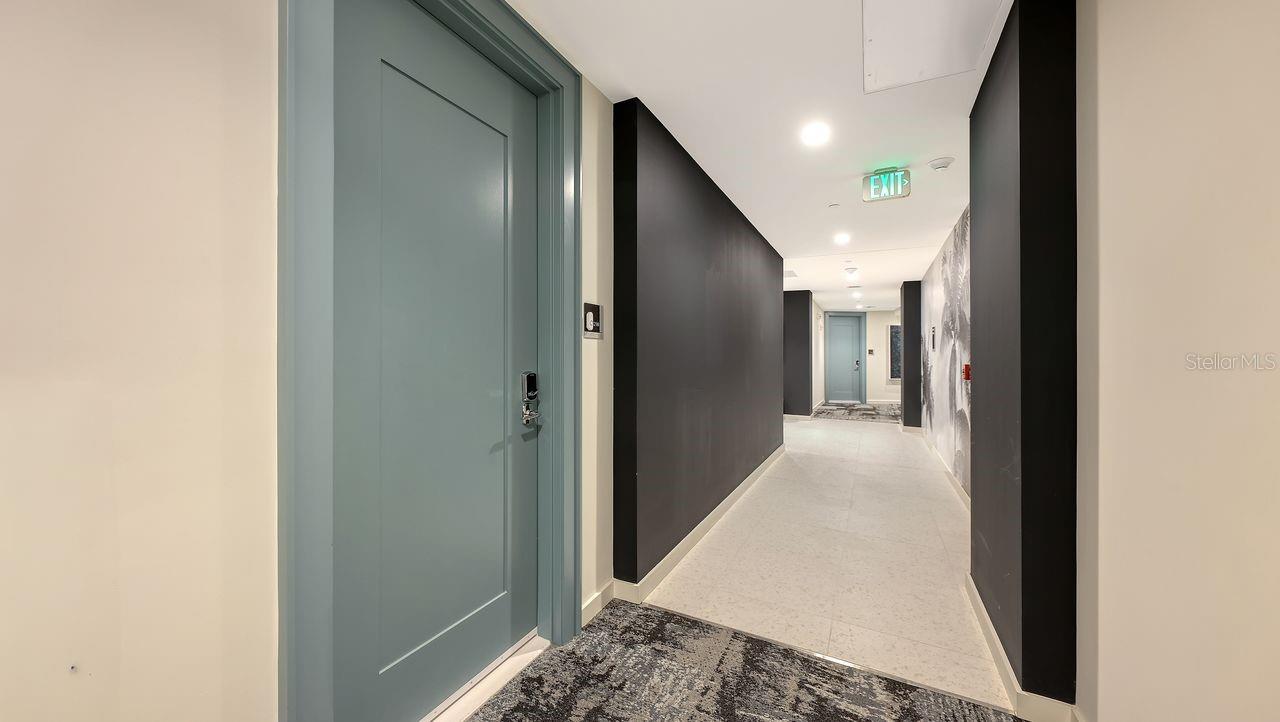 301 QUAY COMMONS #1210, SARASOTA, FL, 34236