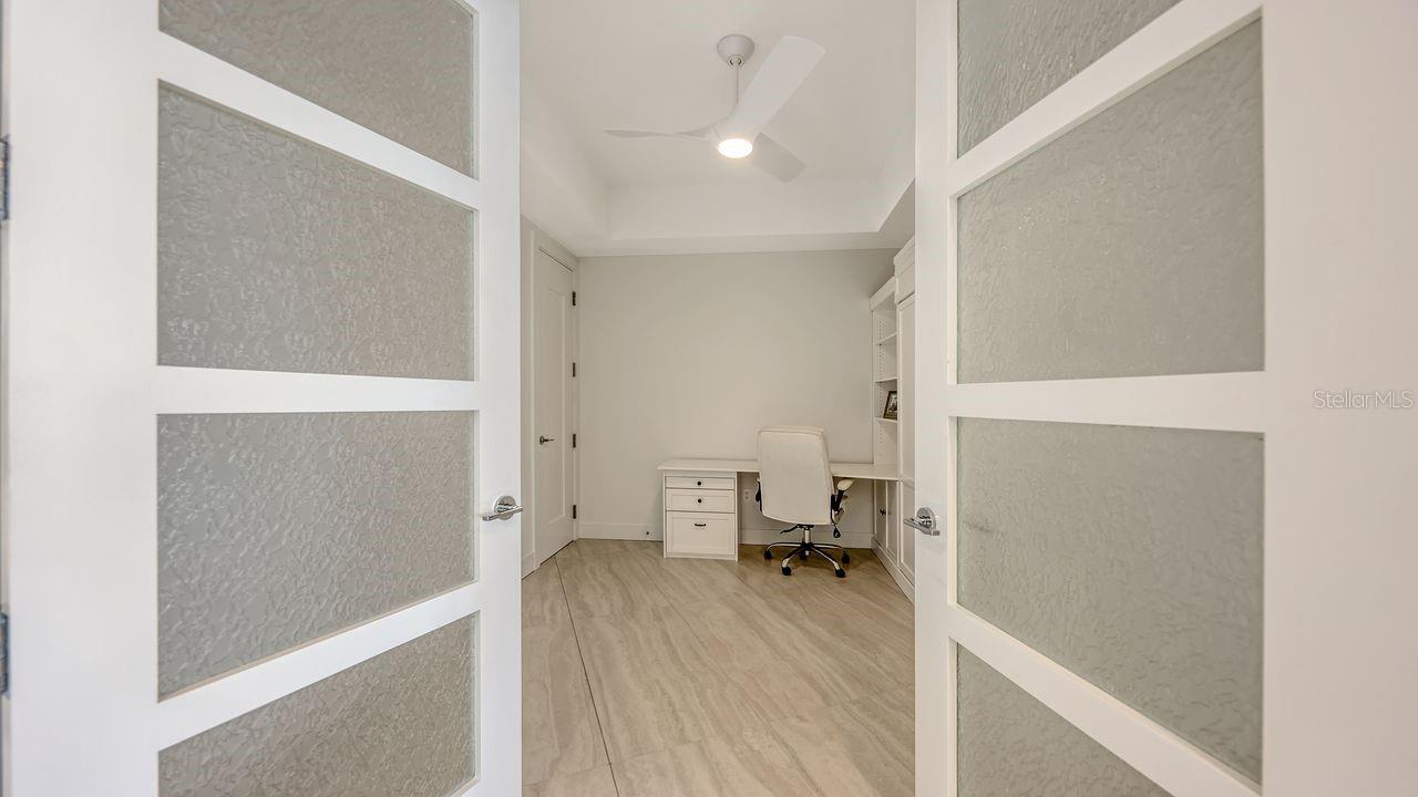 301 QUAY COMMONS #1210, SARASOTA, FL, 34236