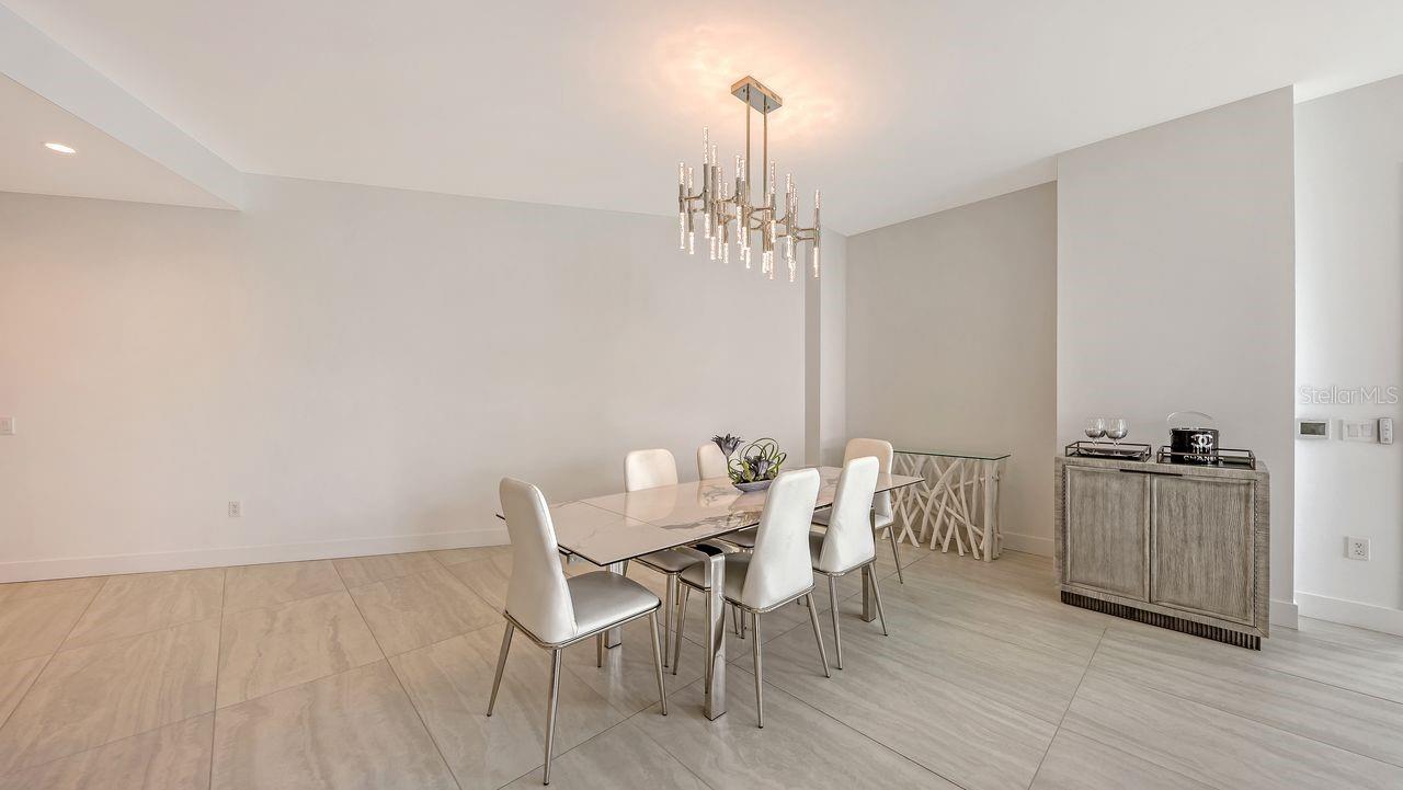 301 QUAY COMMONS #1210, SARASOTA, FL, 34236