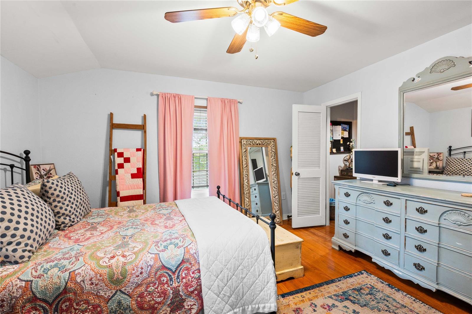 36733 VIRGINIA AVE, DADE CITY, FL, 33523