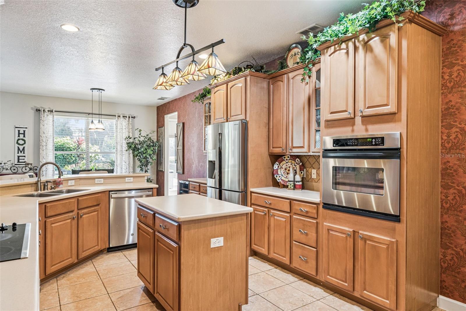 3304 BEAZER DR, OCOEE, FL, 34761