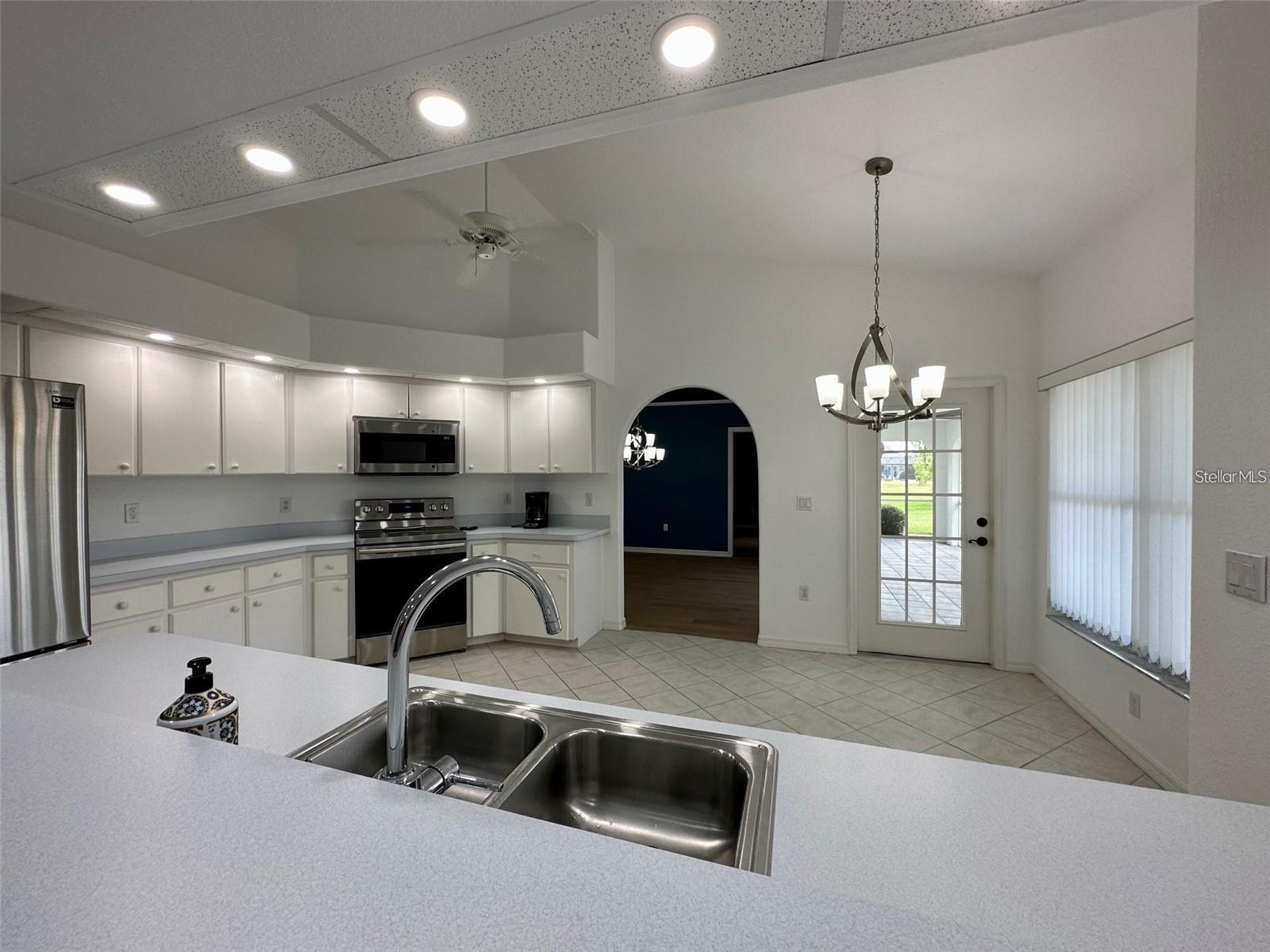 2169 ONONDAGA LN, PUNTA GORDA, FL, 33983