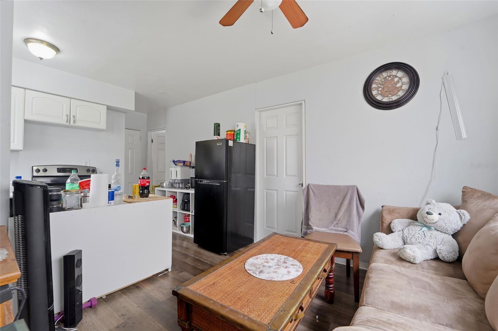 3235 EMERSON AVE S, ST PETERSBURG, FL, 33712