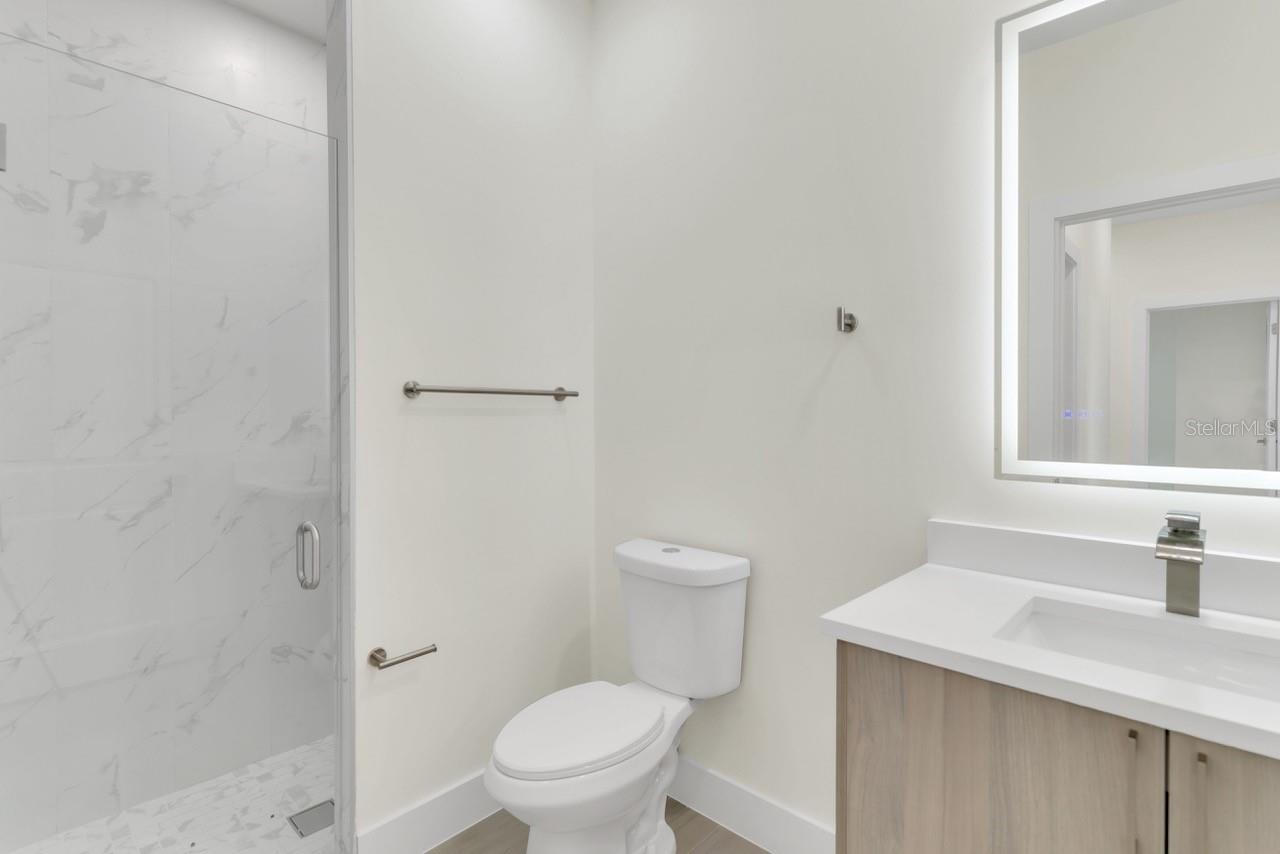 1831 EMBERS PKWY W, CAPE CORAL, FL, 33993