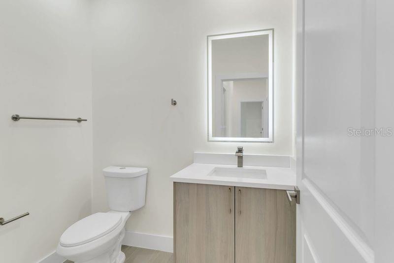 1831 EMBERS PKWY W, CAPE CORAL, FL, 33993