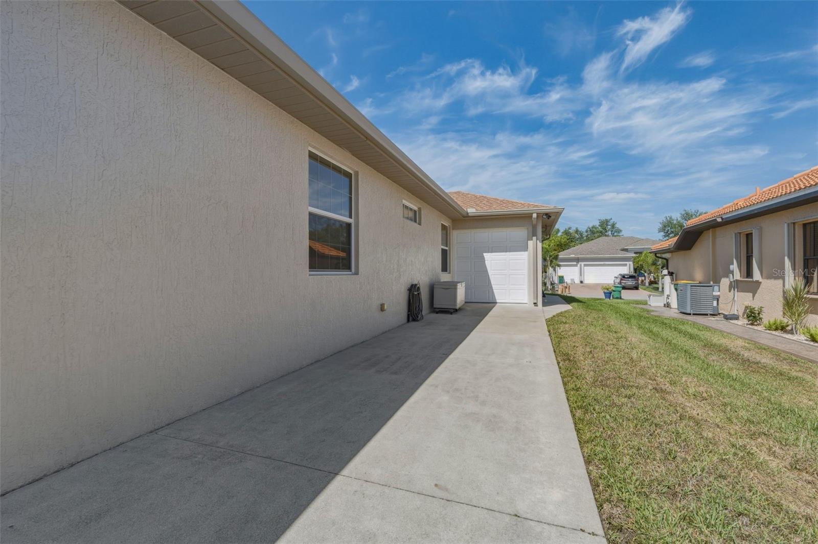 9452 NASTRAND CIR, PORT CHARLOTTE, FL, 33981