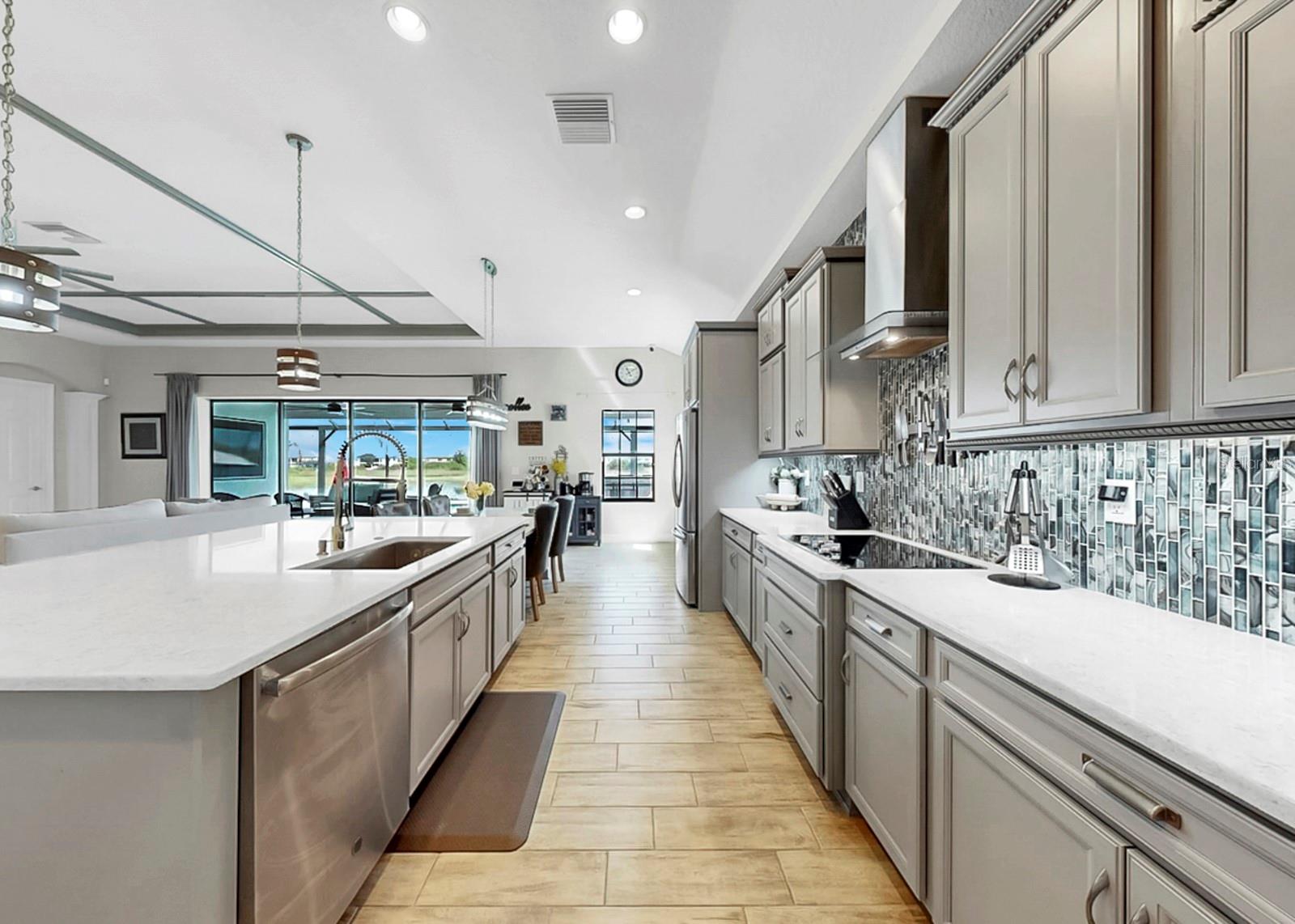 12845 SATIN LILY DR, RIVERVIEW, FL, 33579