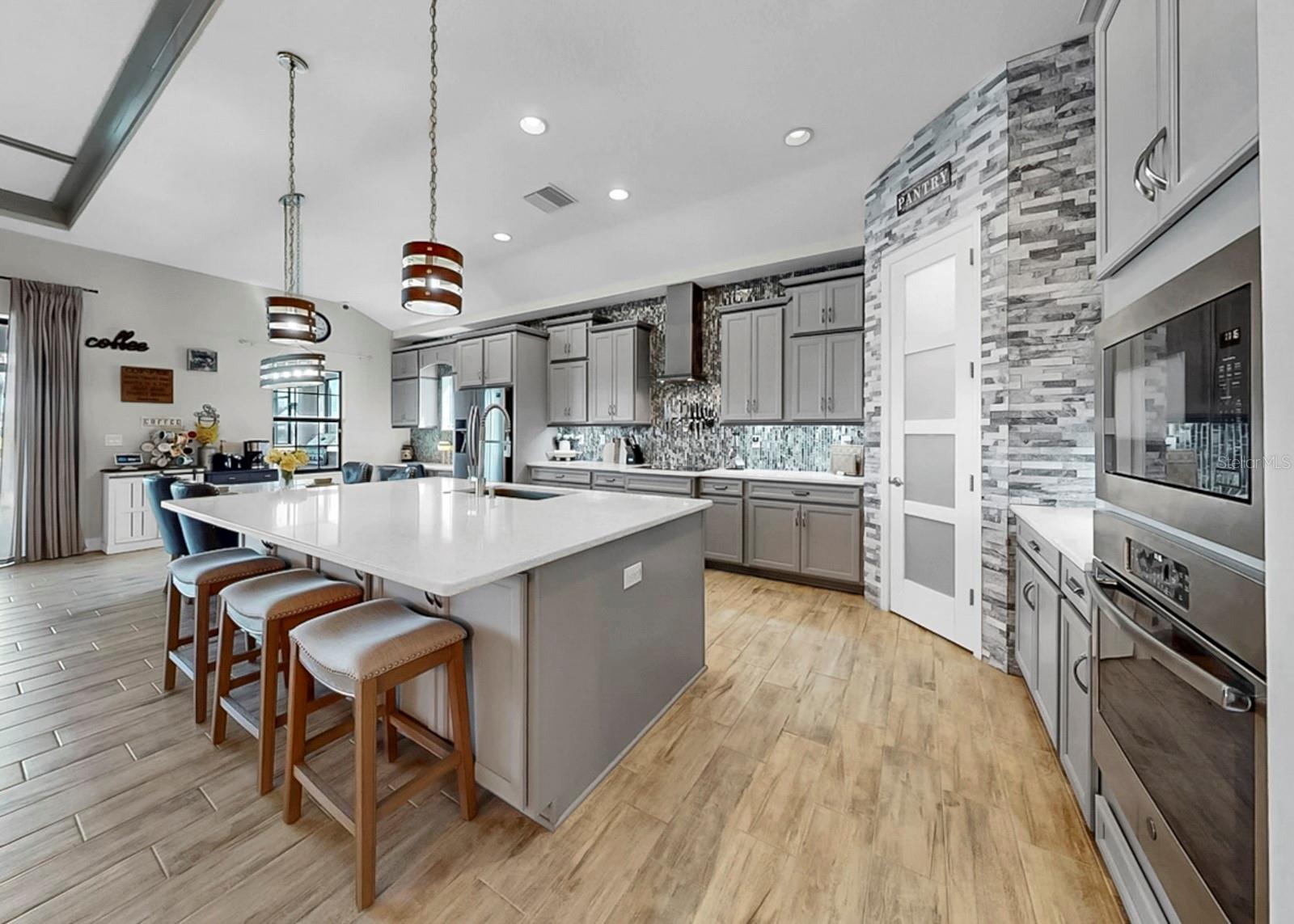 12845 SATIN LILY DR, RIVERVIEW, FL, 33579