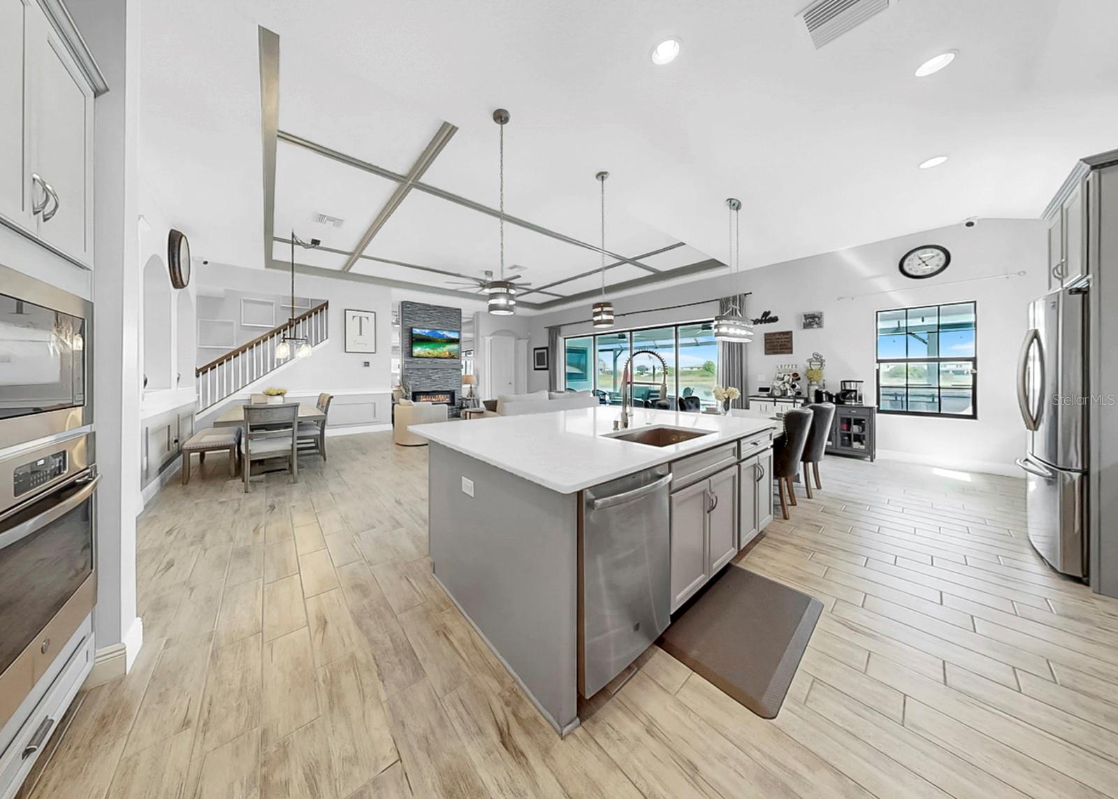 12845 SATIN LILY DR, RIVERVIEW, FL, 33579