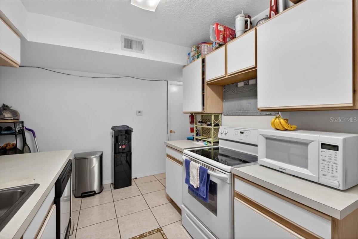 8712 RAIN FOREST PL #B, KISSIMMEE, FL, 34747