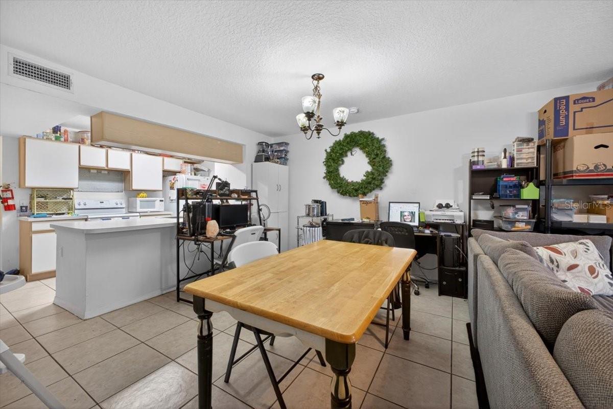 8712 RAIN FOREST PL #B, KISSIMMEE, FL, 34747
