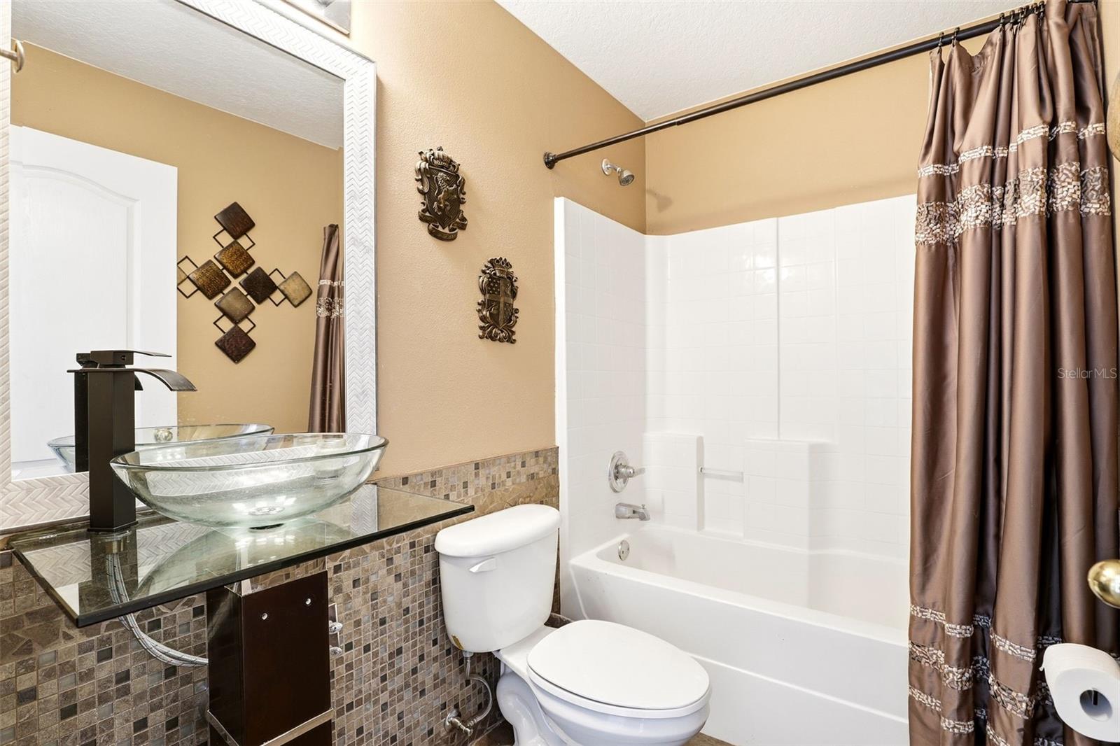 36725 OCONEE AVE #36725, EUSTIS, FL, 32736