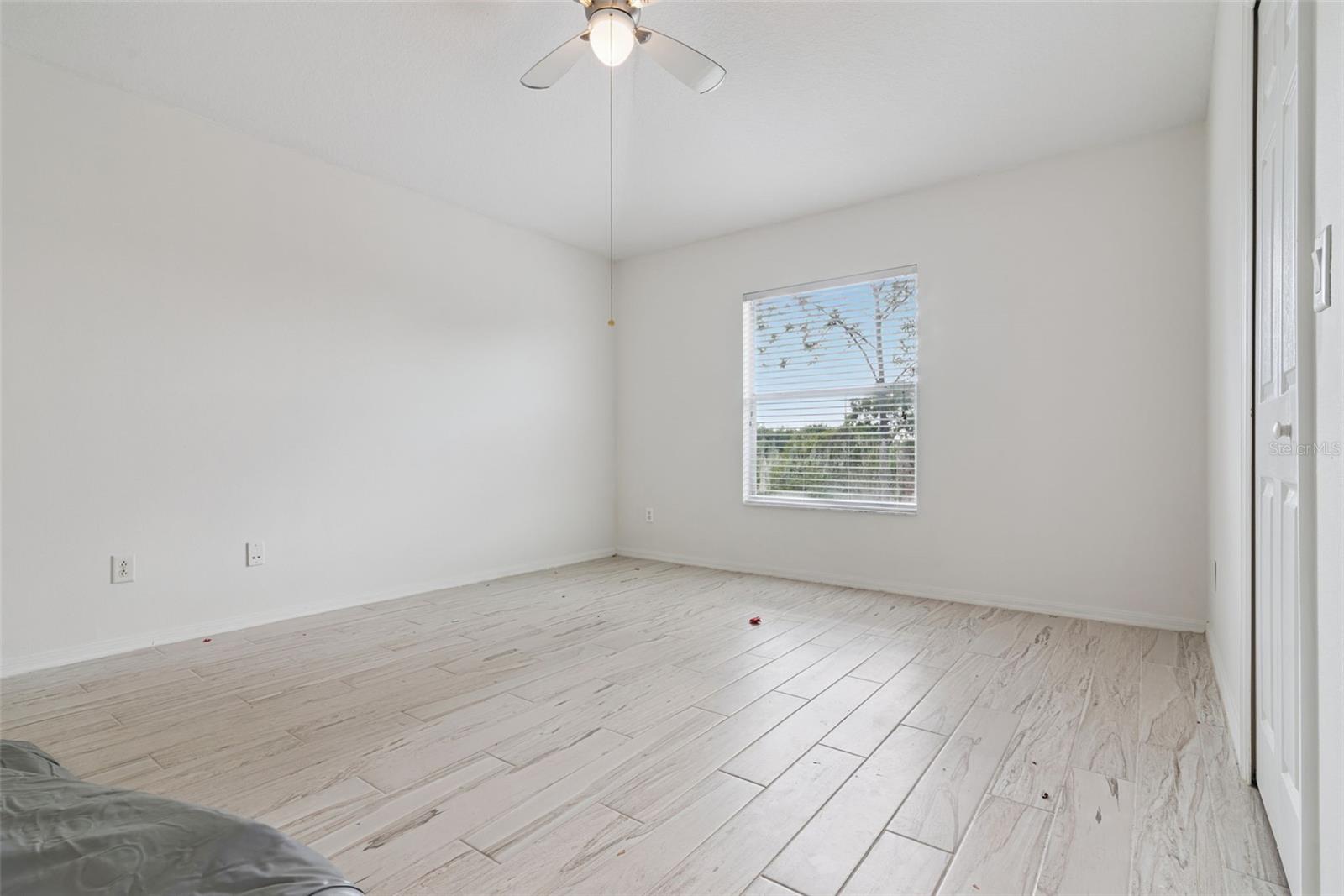 2425 BLUE STONE CT, VALRICO, FL, 33594