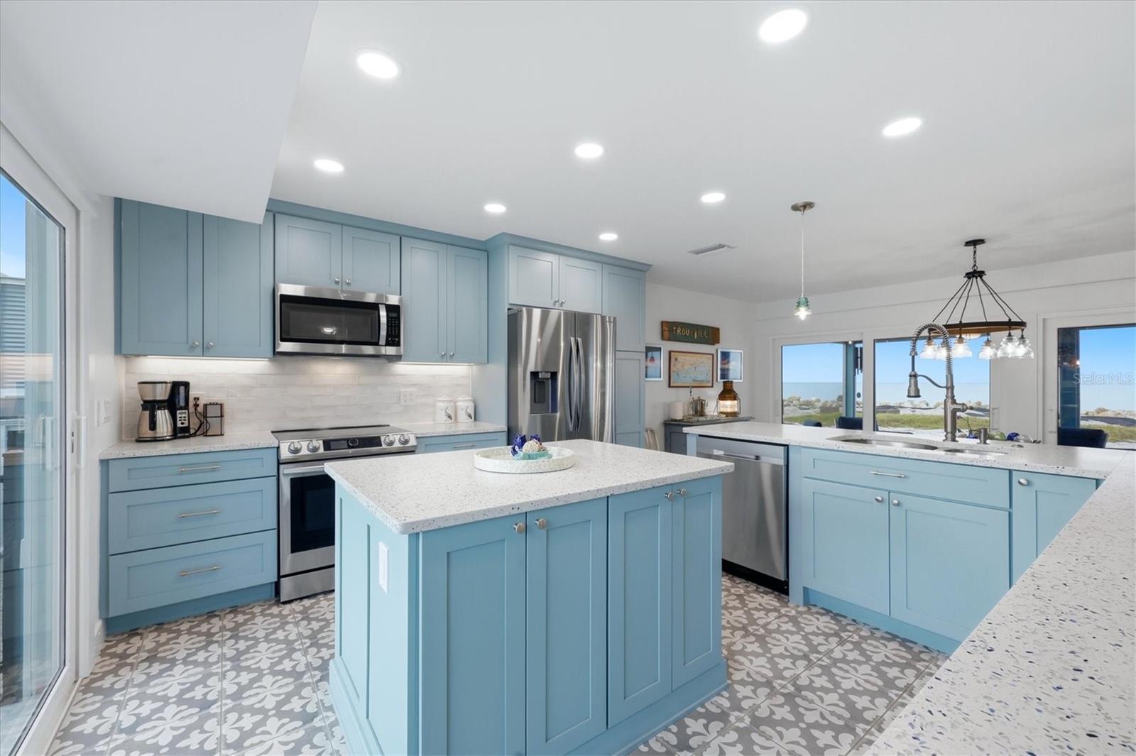 4074 N BEACH RD, ENGLEWOOD, FL, 34223