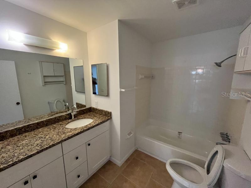 1438 SE LARKWOOD CIR, PORT ST LUCIE, FL, 34952