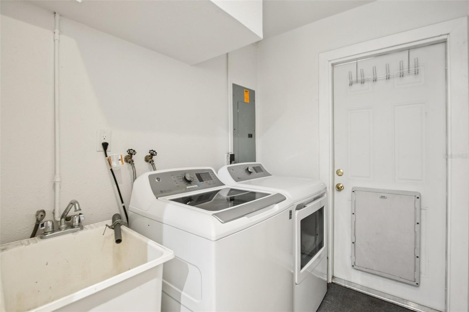 2131 VIOLA DR, CLEARWATER, FL, 33764