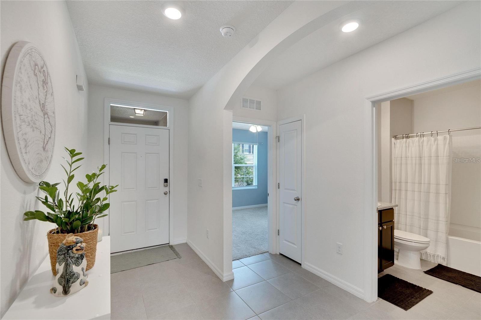 10324 GEESE TRAIL CIR, SUN CITY CENTER, FL, 33573