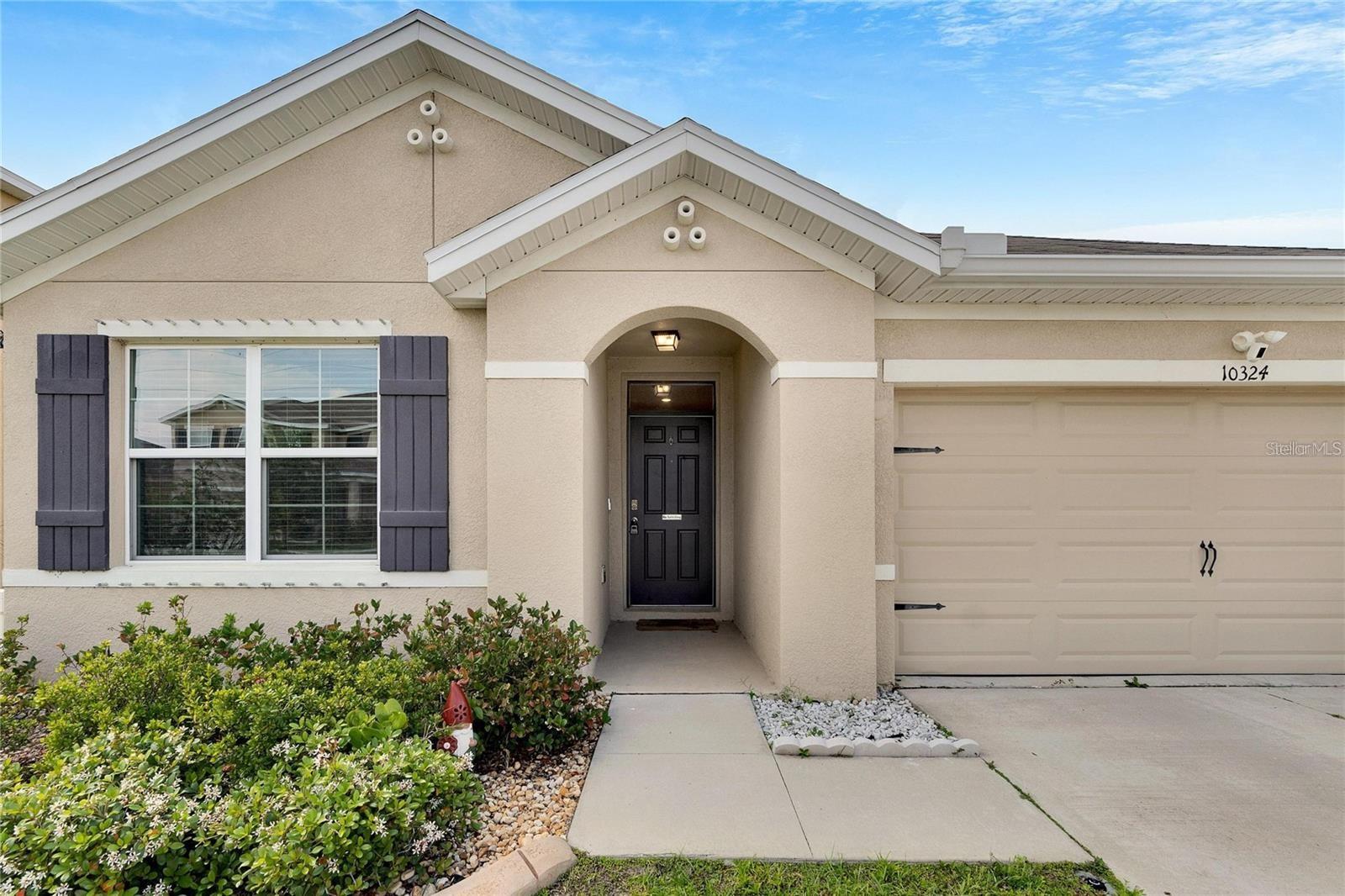 10324 GEESE TRAIL CIR, SUN CITY CENTER, FL, 33573