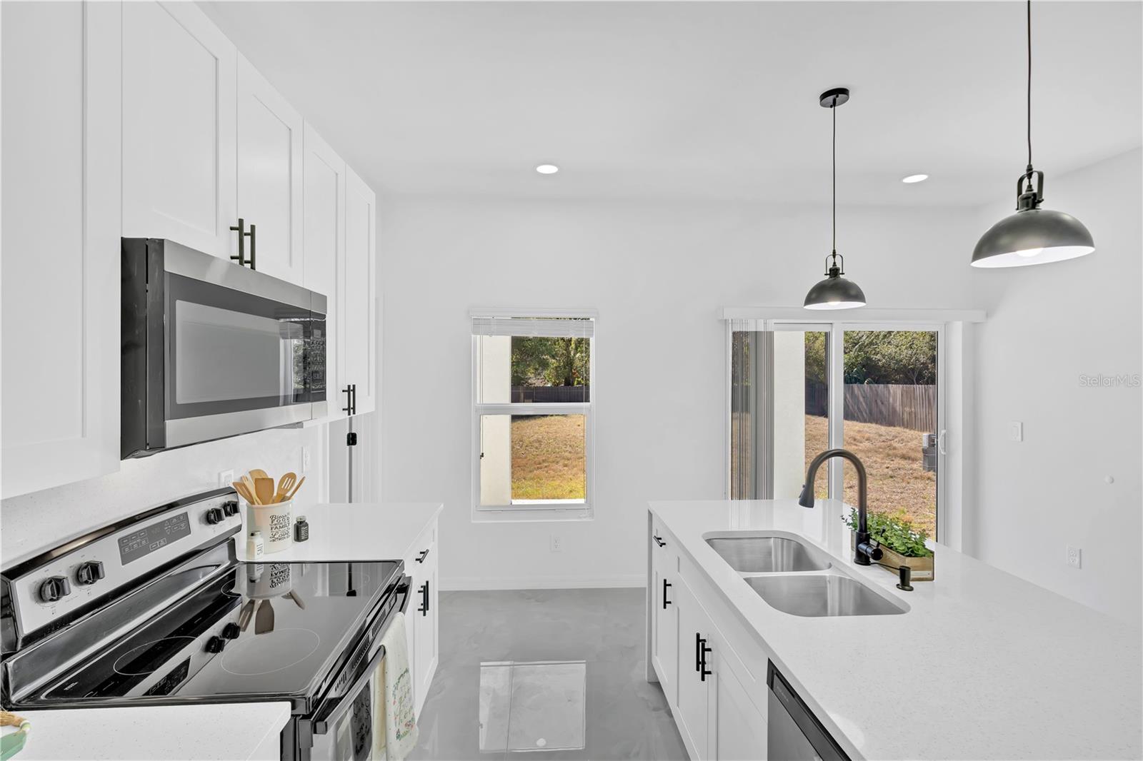 30095 BEECH RD RD, PUNTA GORDA, FL, 33982