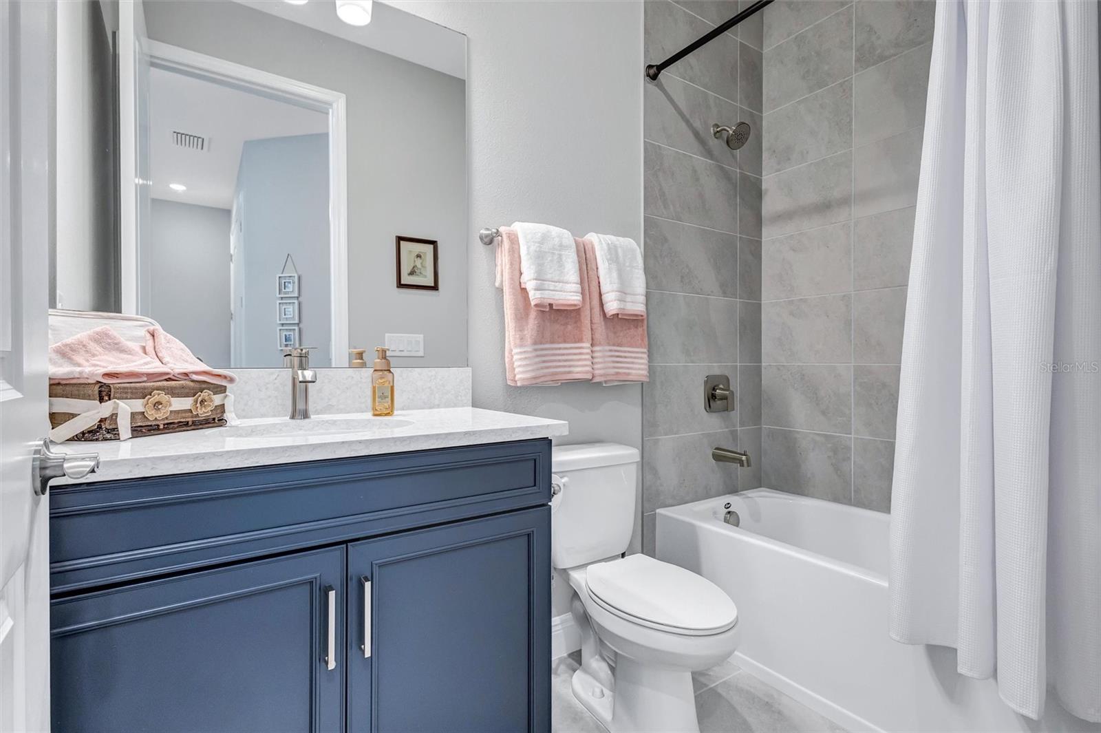 17241 SAVORY MIST CIR, BRADENTON, FL, 34211