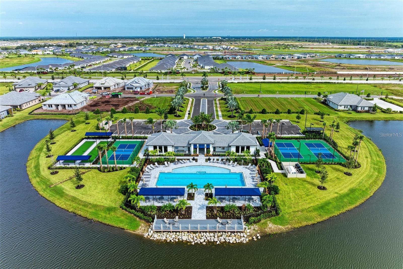 17241 SAVORY MIST CIR, BRADENTON, FL, 34211