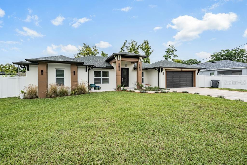106 1ST AVE NE, LUTZ, FL, 33549