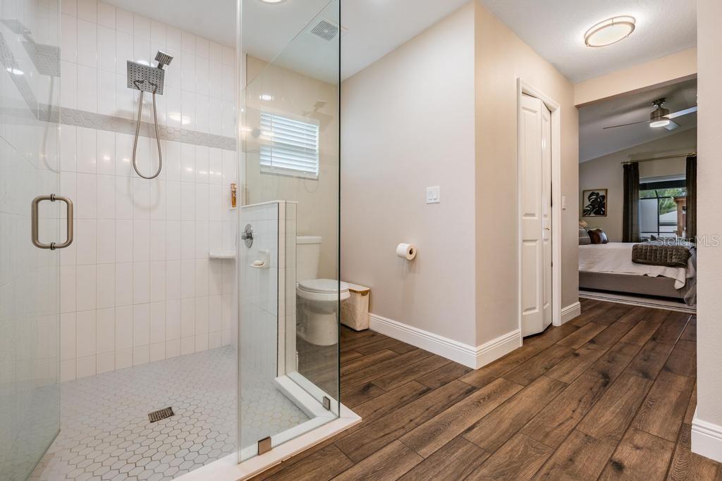 106 1ST AVE NE, LUTZ, FL, 33549