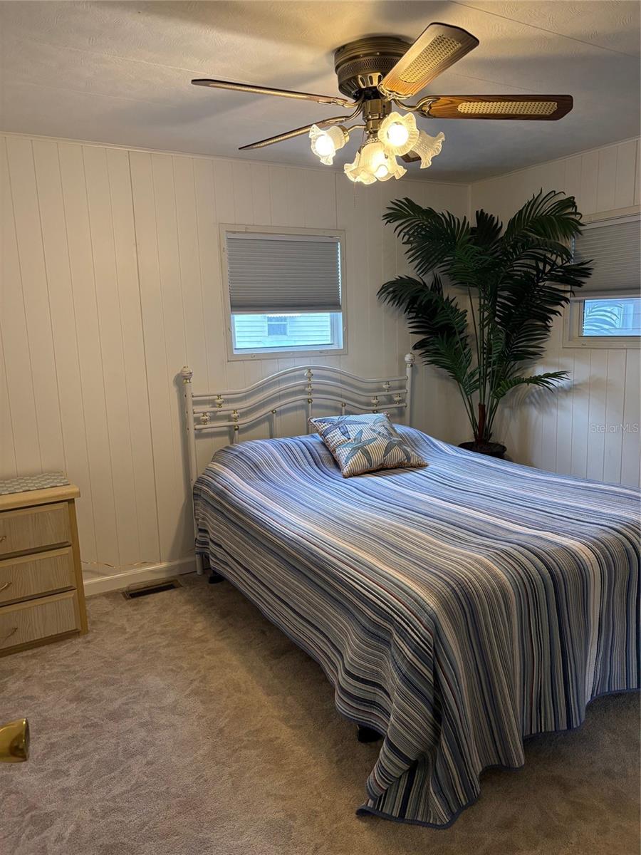 10297 N LAKE DR #79, LARGO, FL, 33773