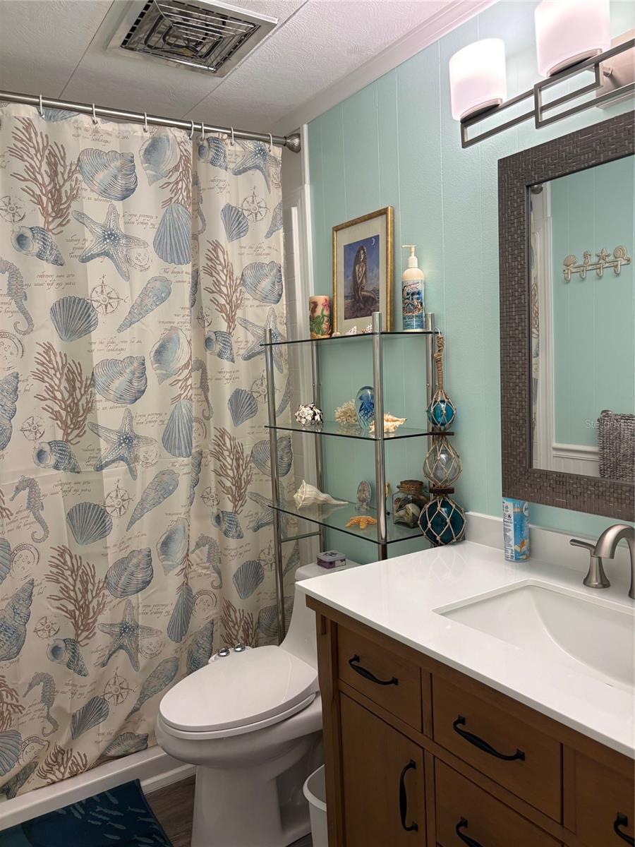 10297 N LAKE DR #79, LARGO, FL, 33773