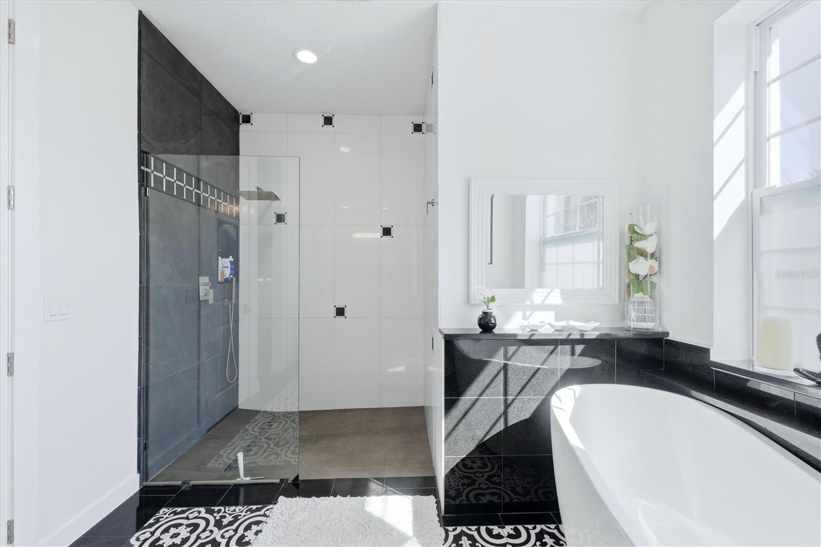 1112 SENECA RD, VENICE, FL, 34293