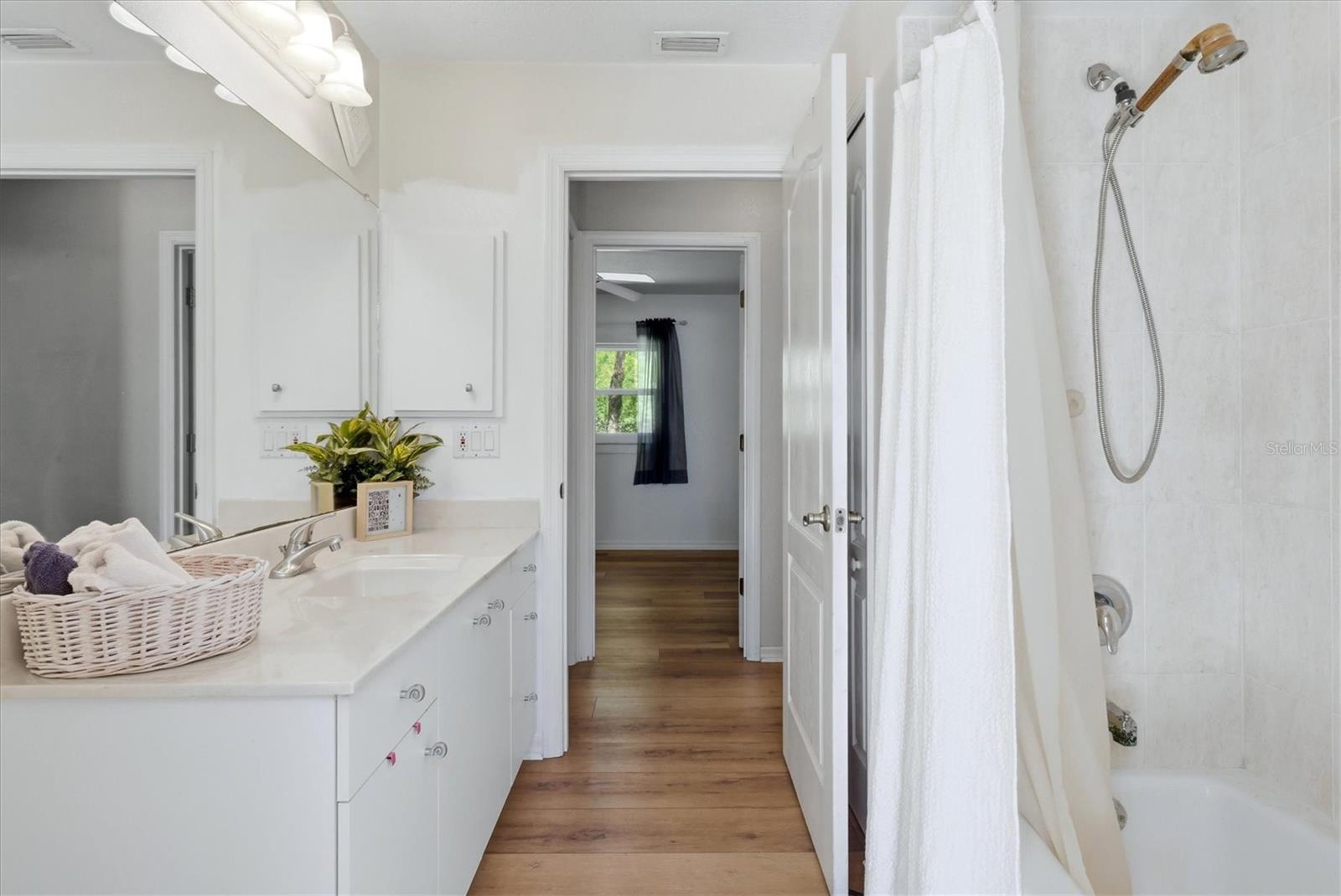 1112 SENECA RD, VENICE, FL, 34293