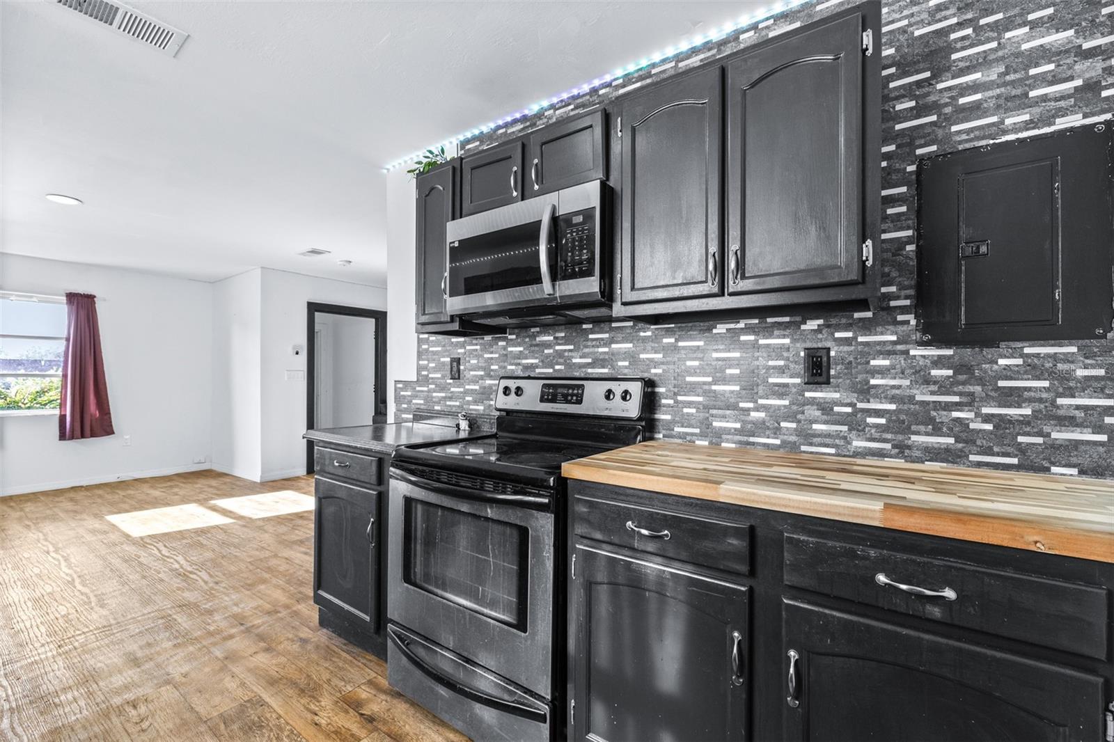 3726 KENILWORTH BLVD, SEBRING, FL, 33870