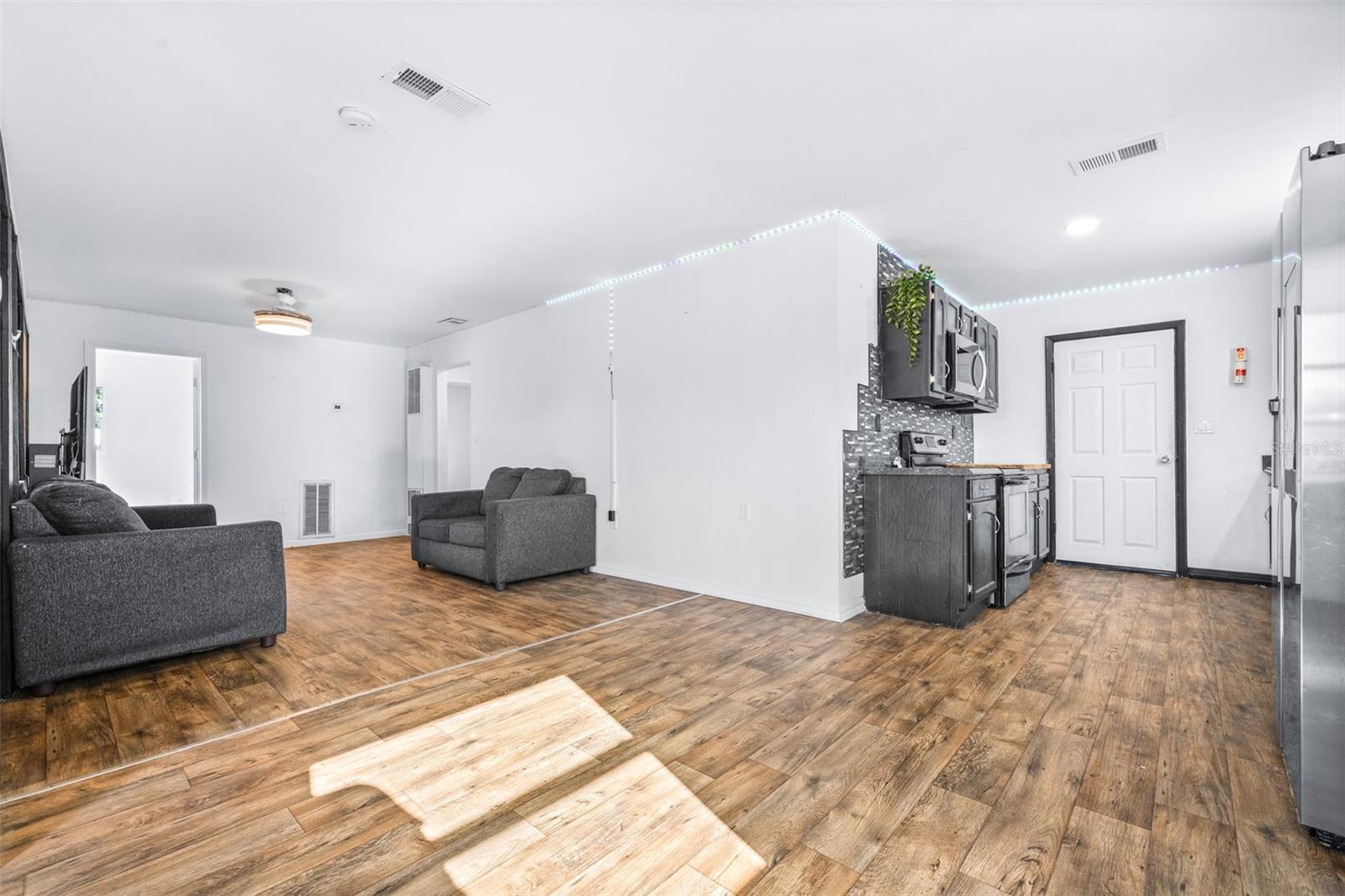 3726 KENILWORTH BLVD, SEBRING, FL, 33870