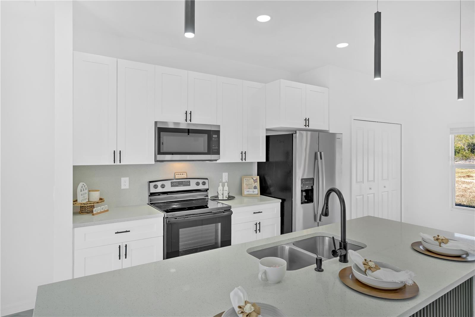 30353 BEECH RD RD, PUNTA GORDA, FL, 33982