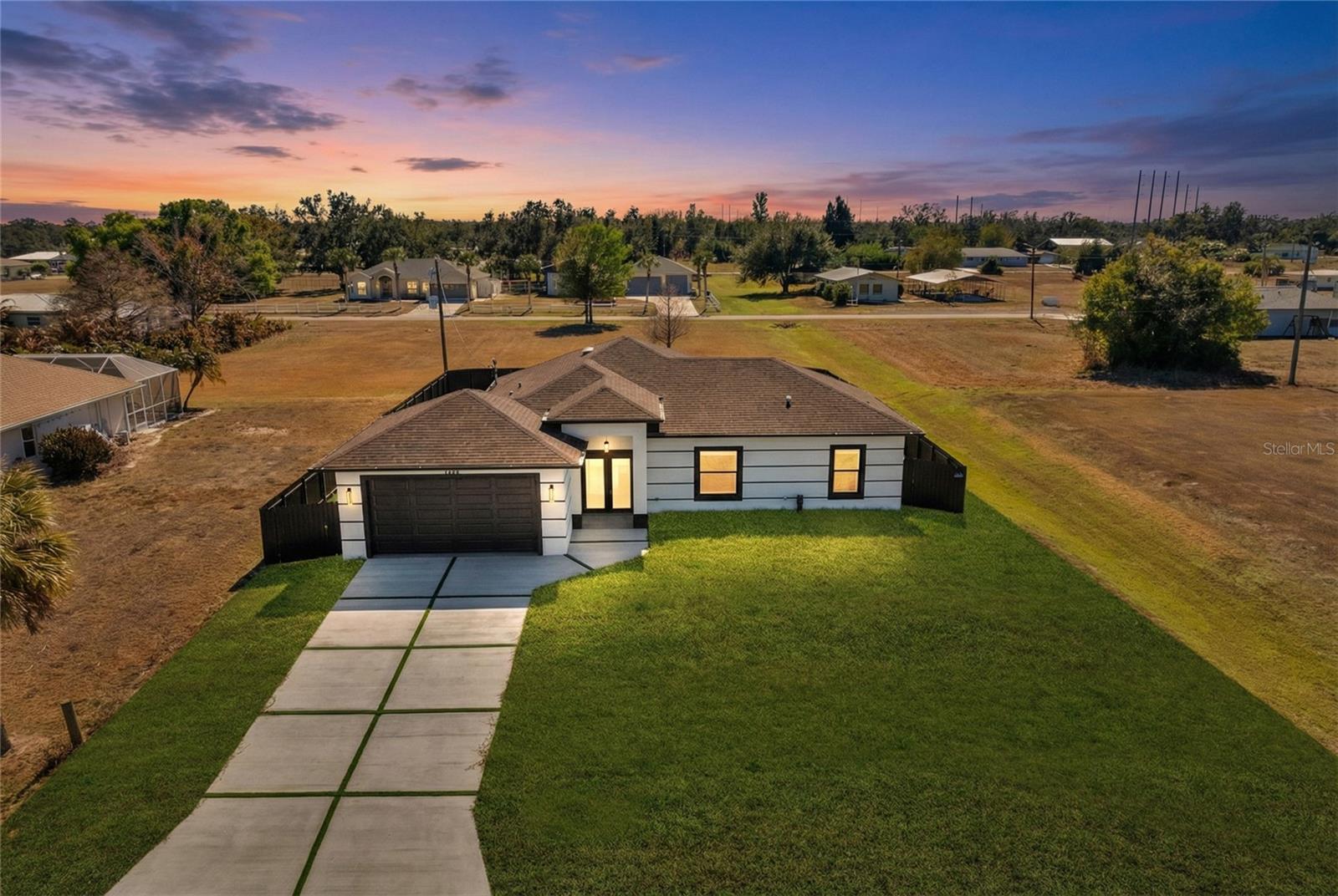 30353 BEECH RD RD, PUNTA GORDA, FL, 33982