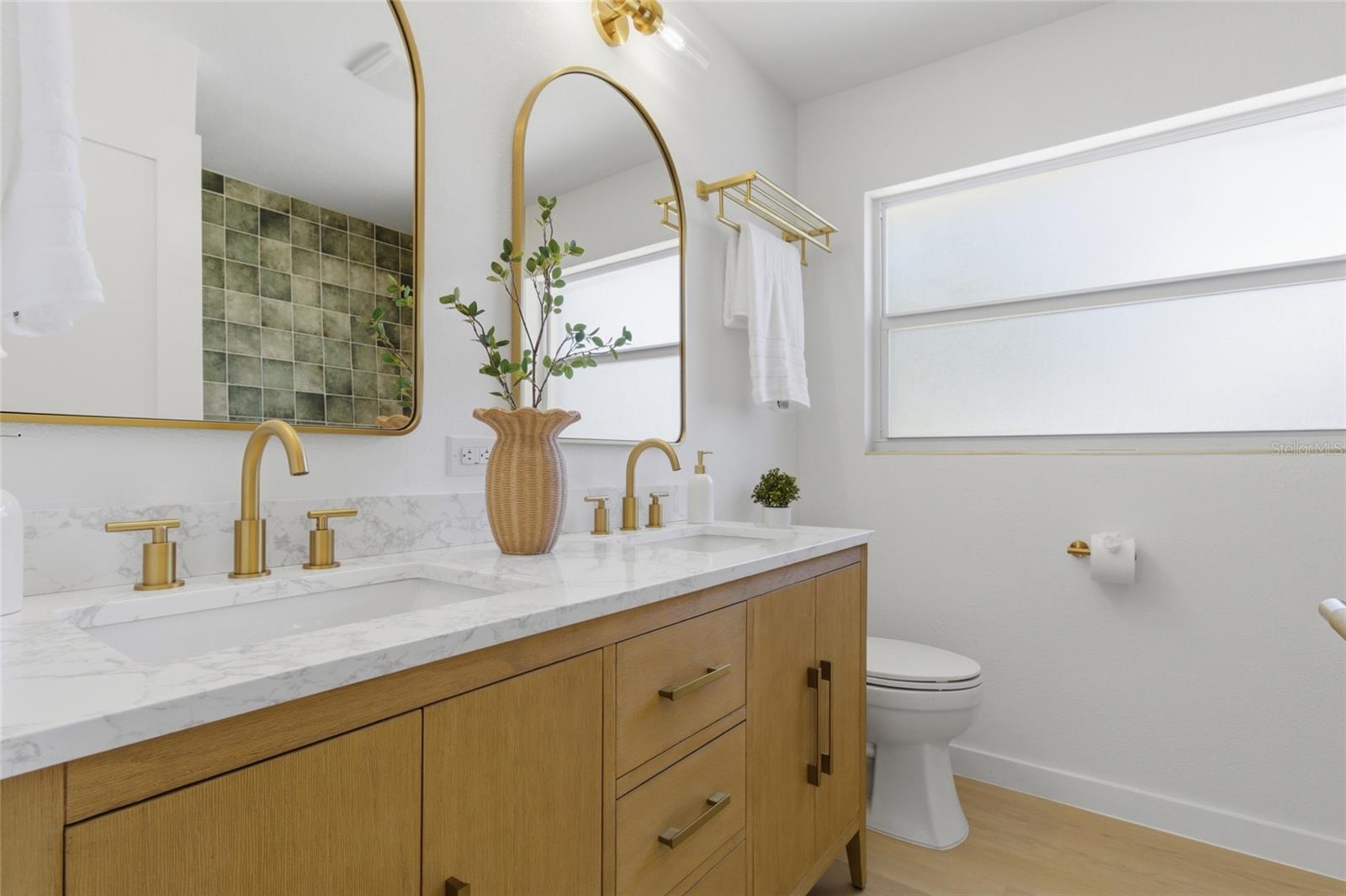 14096 PASSAGE WAY, SEMINOLE, FL, 33776