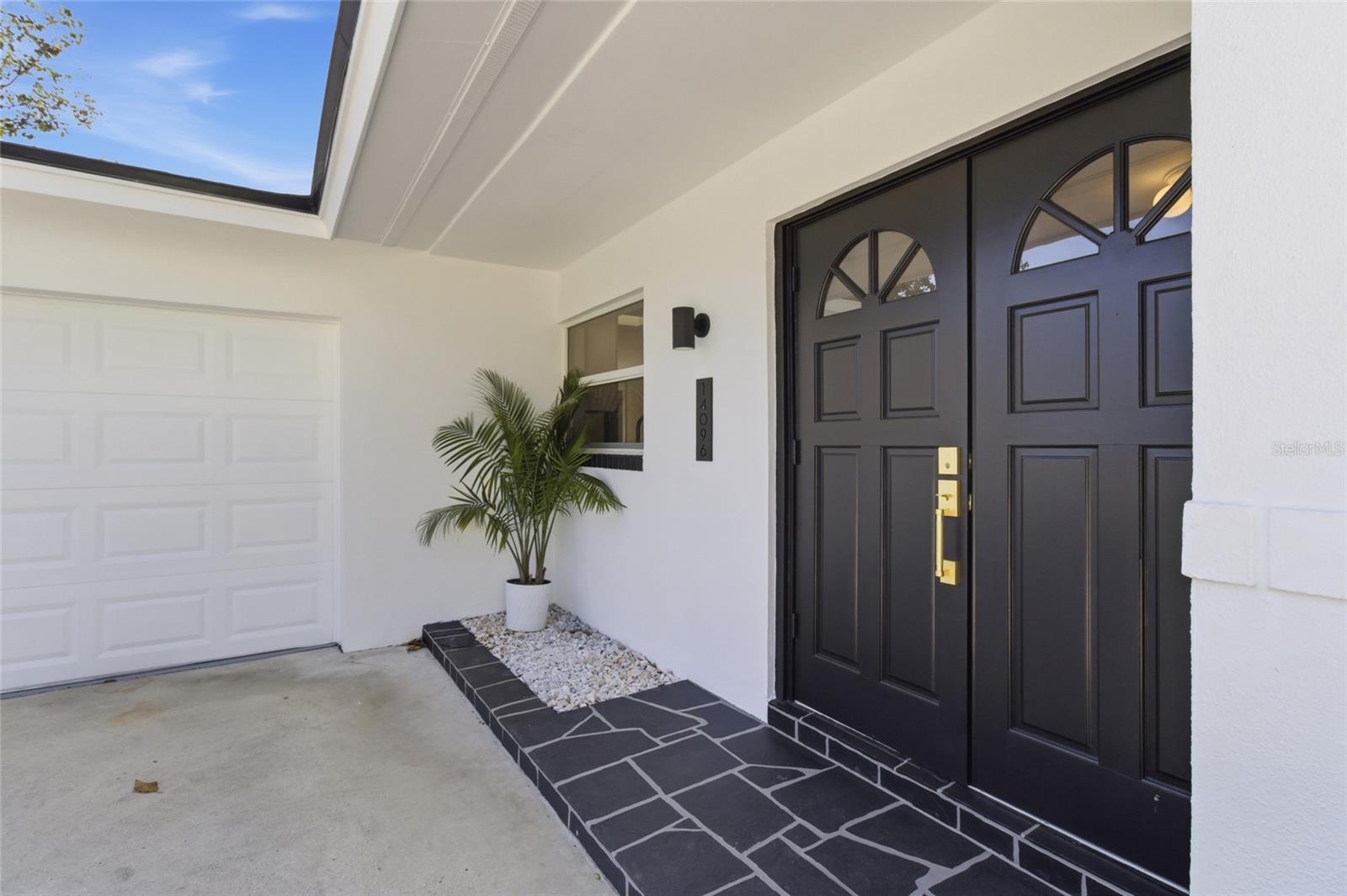 14096 PASSAGE WAY, SEMINOLE, FL, 33776