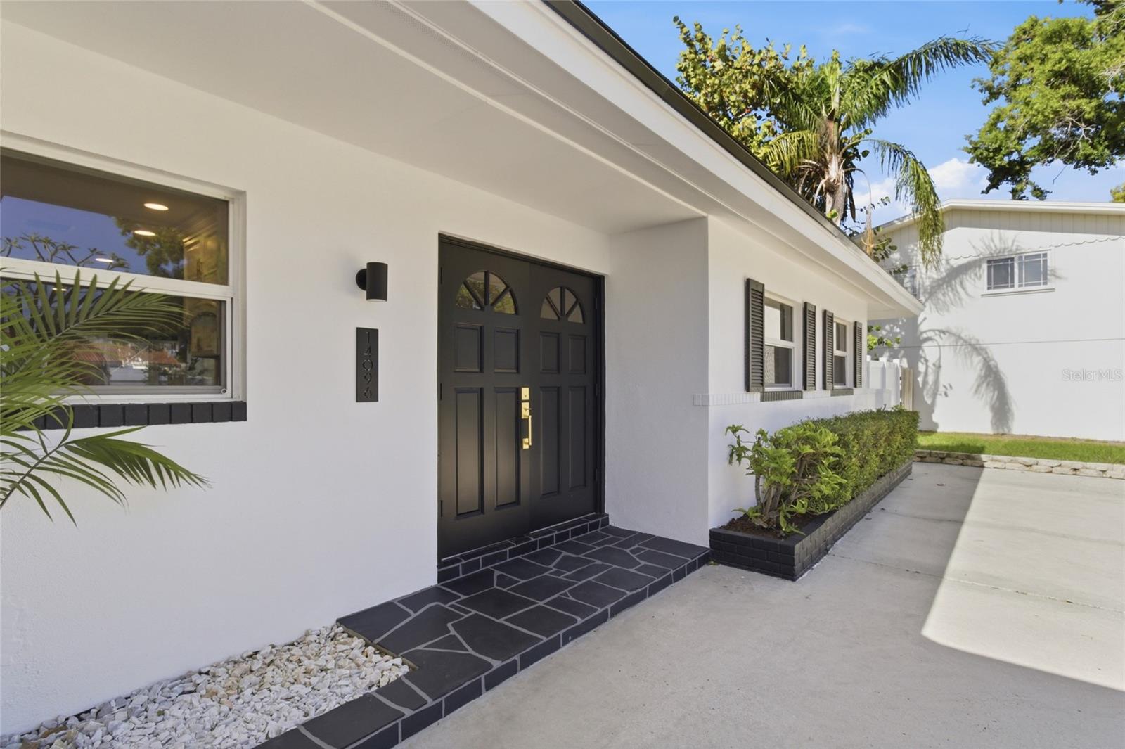 14096 PASSAGE WAY, SEMINOLE, FL, 33776