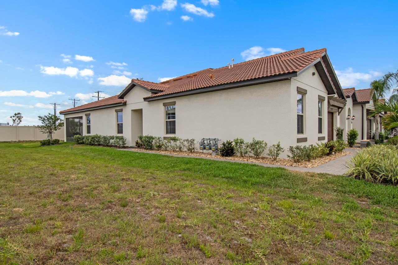 17222 HOLLY WELL AVE, WIMAUMA, FL, 33598