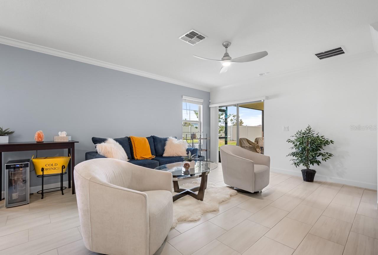 17222 HOLLY WELL AVE, WIMAUMA, FL, 33598