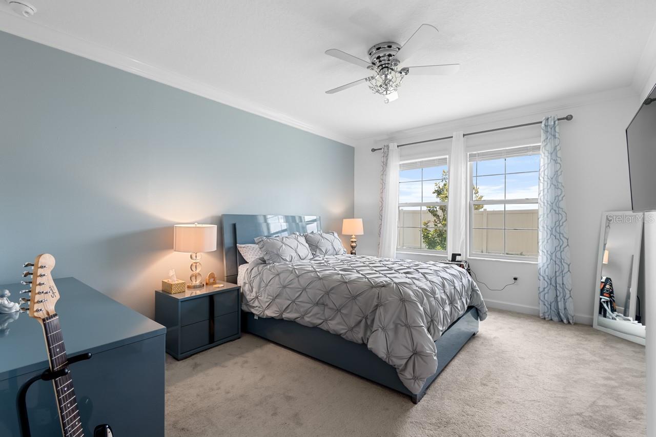 17222 HOLLY WELL AVE, WIMAUMA, FL, 33598