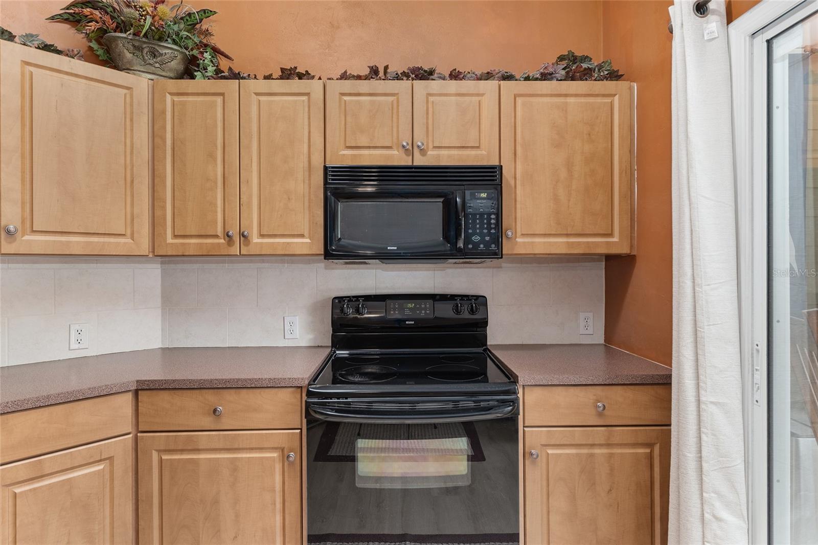 4215 SW 31ST DR #204, GAINESVILLE, FL, 32608