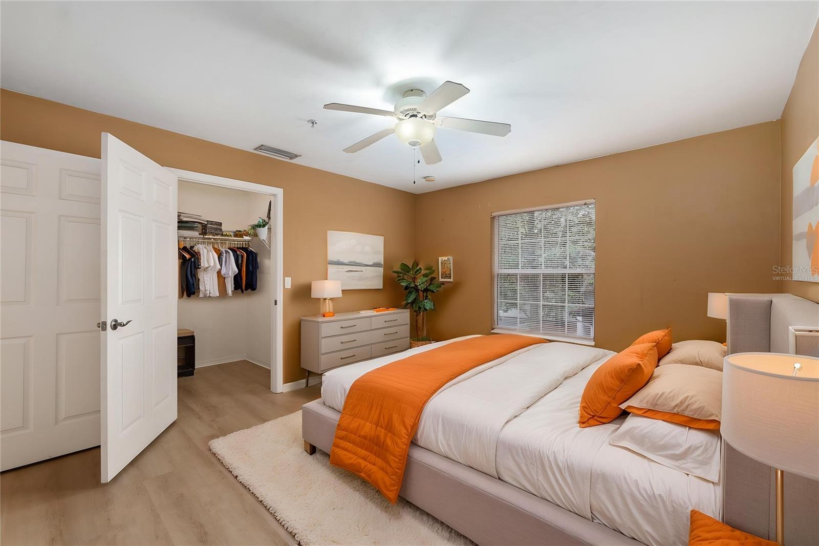 4215 SW 31ST DR #204, GAINESVILLE, FL, 32608