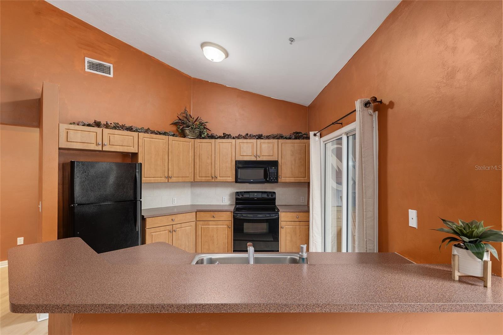 4215 SW 31ST DR #204, GAINESVILLE, FL, 32608